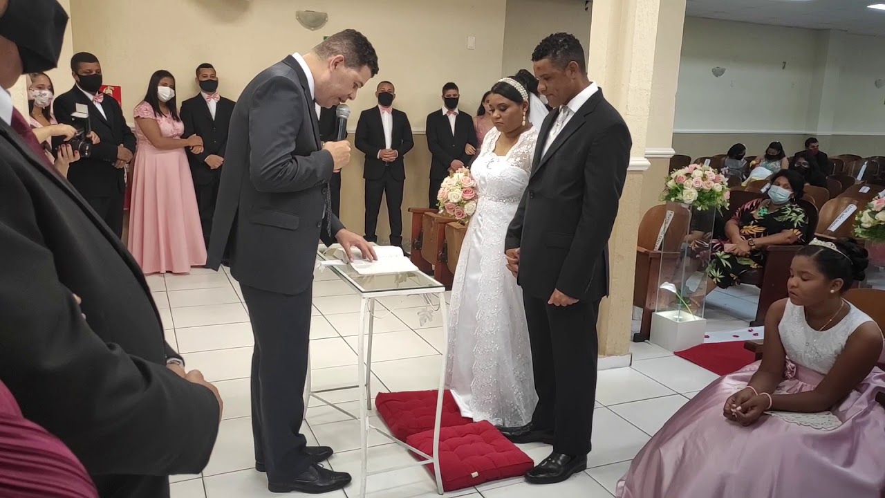 06/03/2021 Casamento 💒 Oficial de FERNANDA&HAROLDO Na Igreja Universal do Reino De Deus.