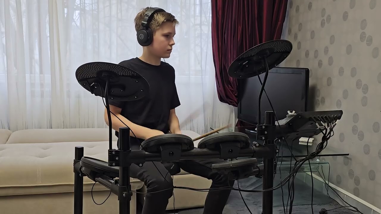 Спірін Олександр 7кл_Lady Gaga, Bruno Mars - Die With A Smile