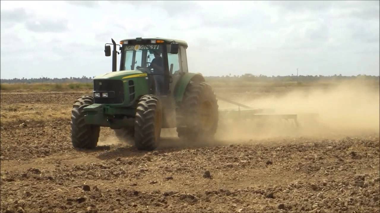 John Deere 6145j na grade 44 D