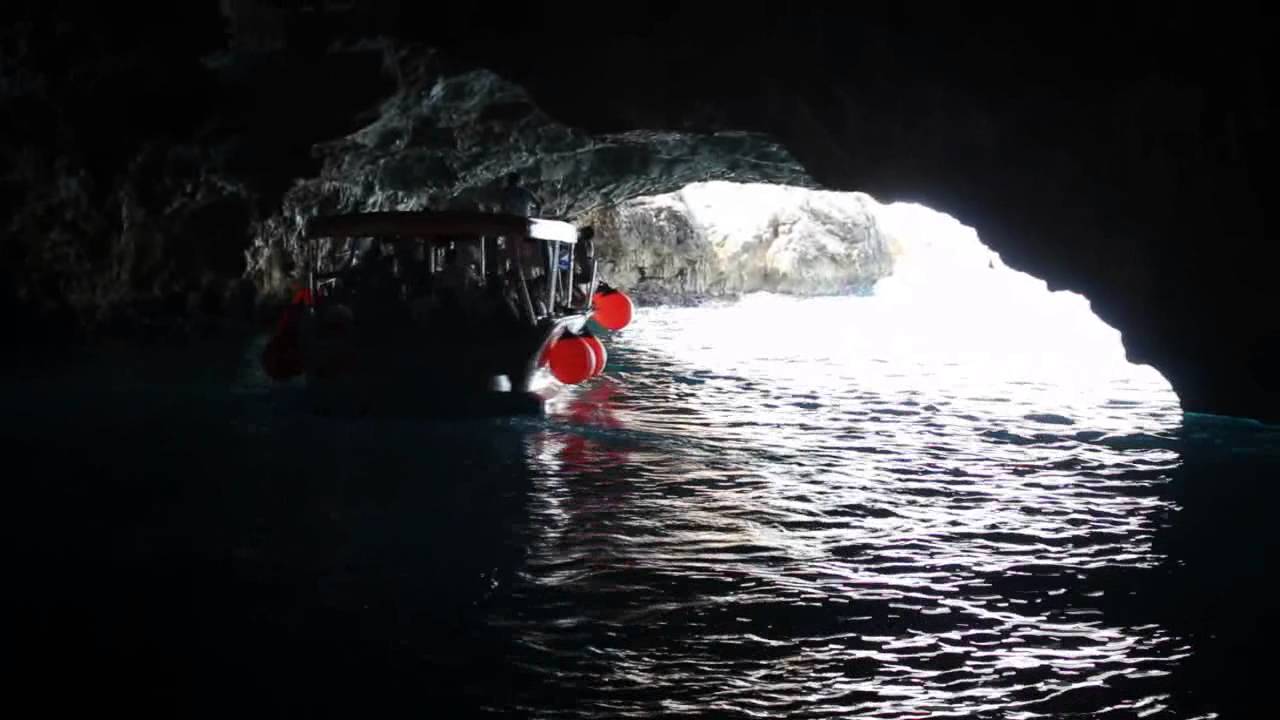 Plava &scaron;pilja / Blue Cave, Montenegro