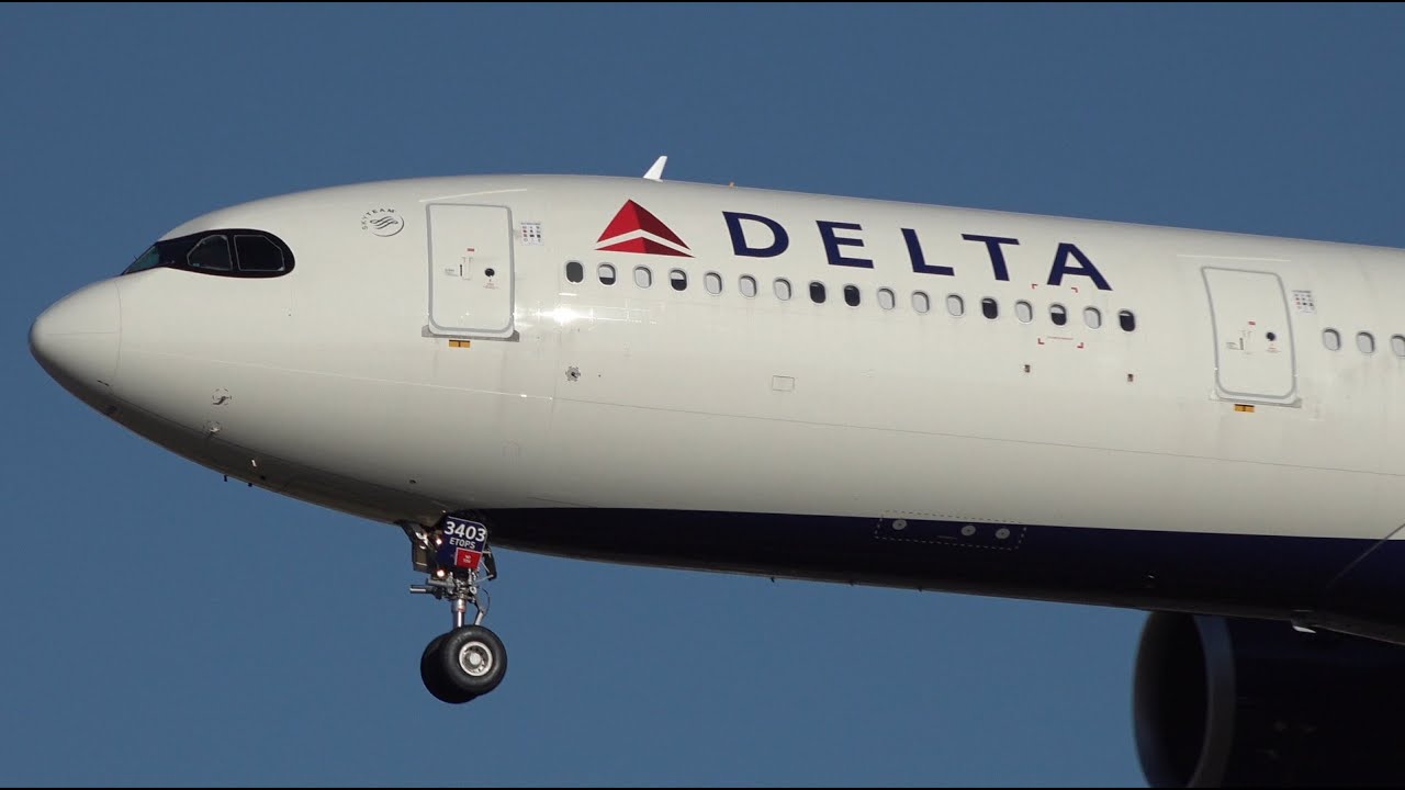 Delta Air Lines Airbus A330neo N403DX Landing at NRT 34L