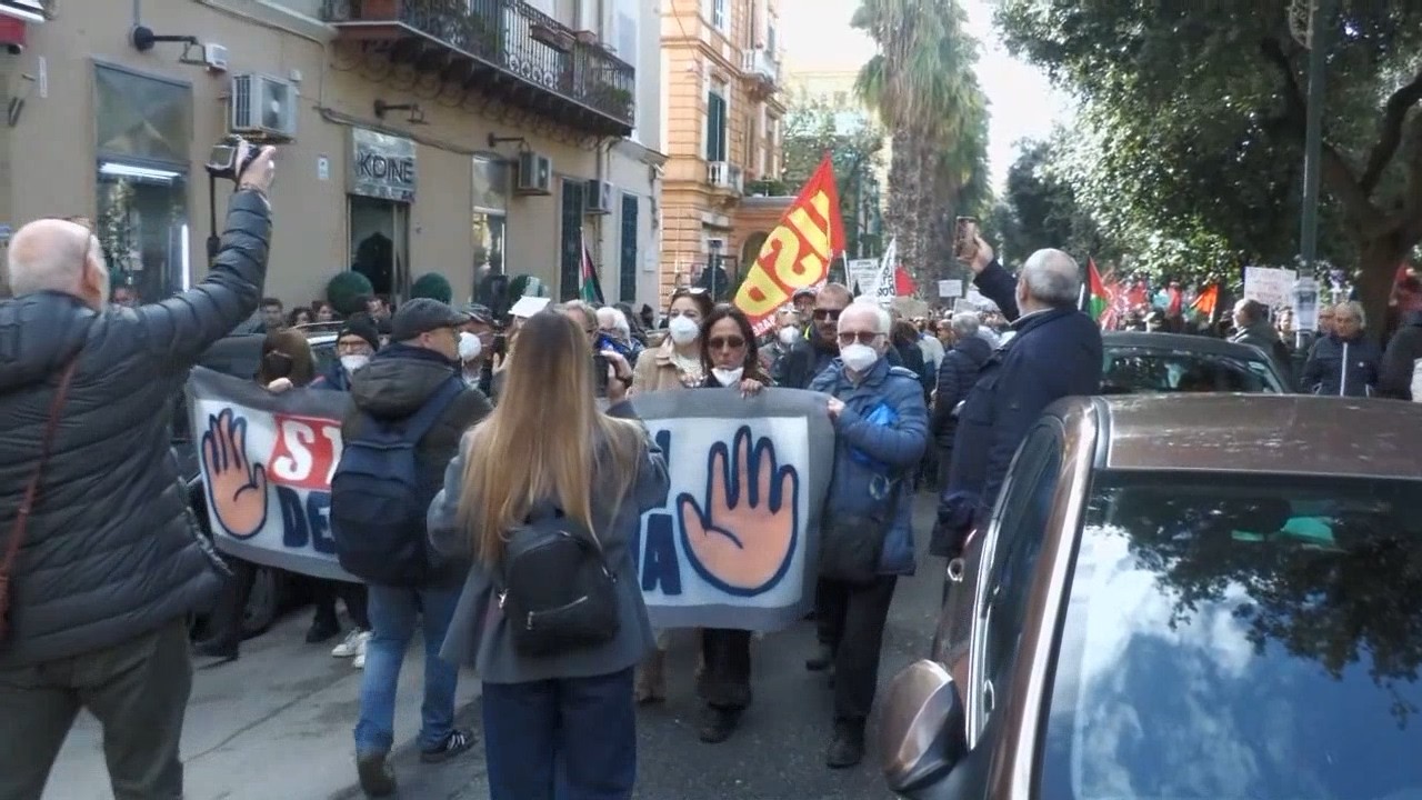 Bagnoli. «No a porto e yacht». Dopo disastro e immobilismo: «Sì a mare e spiaggia»