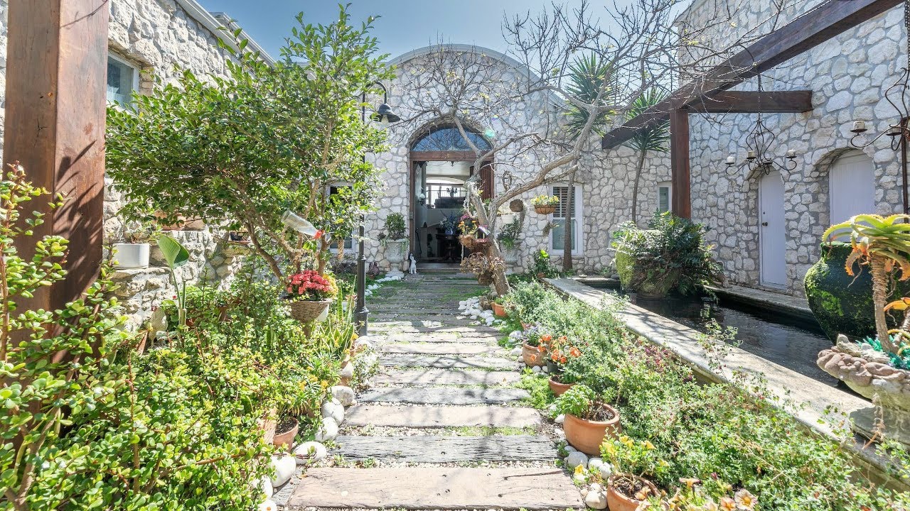 7 bedroom house for sale in Yzerfontein | Pam Golding Properties