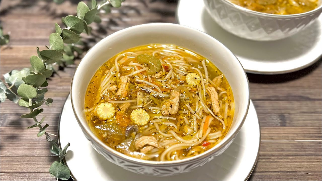 Soupe chinoise au poulet et aux nouilles | Excellente recette &agrave; tester absolument !!