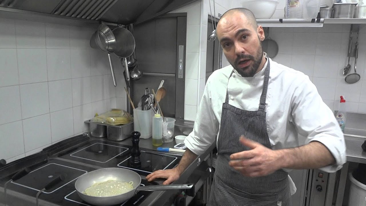 Come fare la Pasta Cacio e Pepe - Ricetta Dolci e Cucina -Tutorial