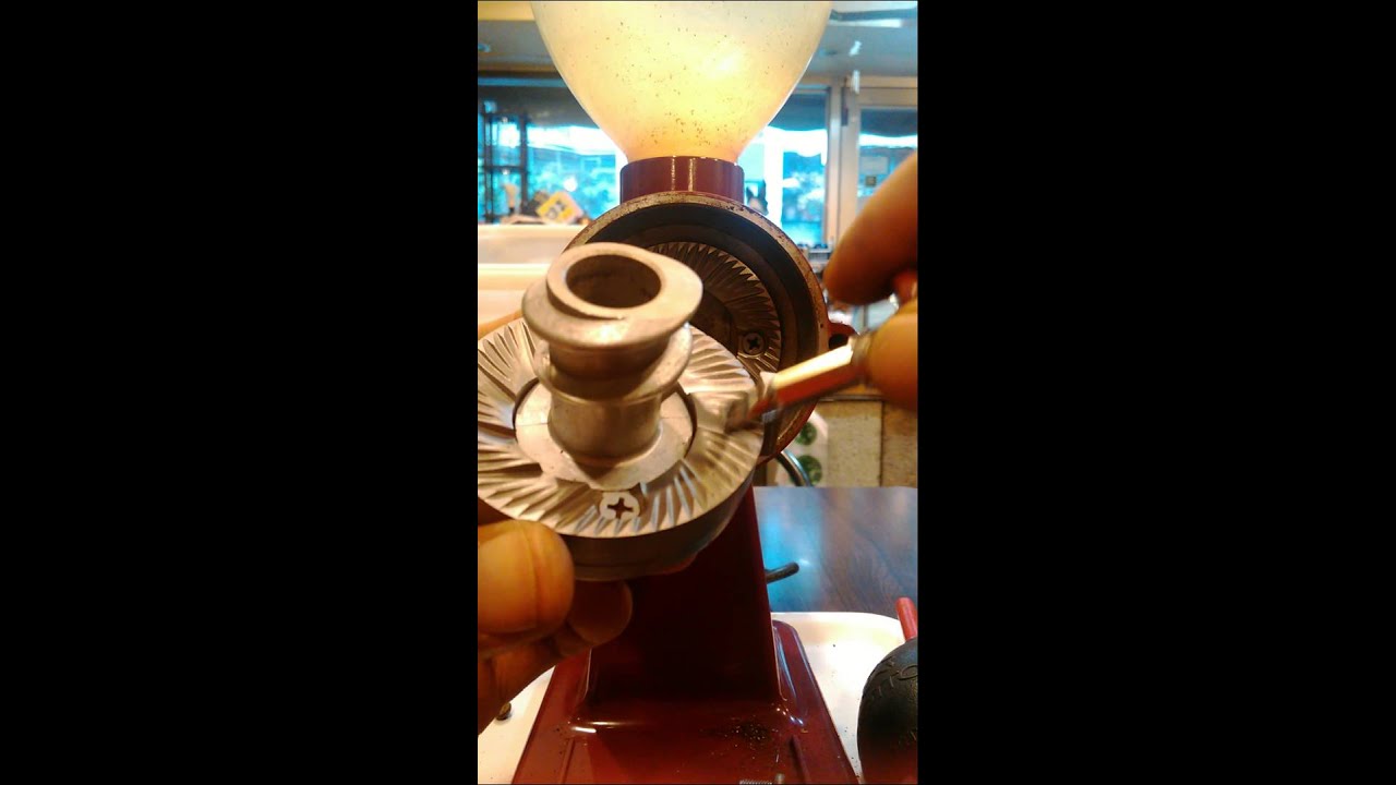 小飛馬磨豆機刀盤DIY清潔