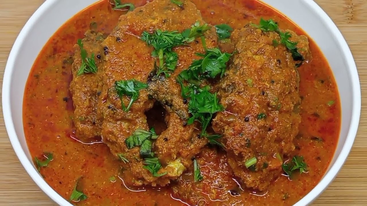 Fish Curry Recipe | सरसों वाली मसालेदार मछली बनाने का आसान तरीका |Rohu Fish Curry With Mustard |