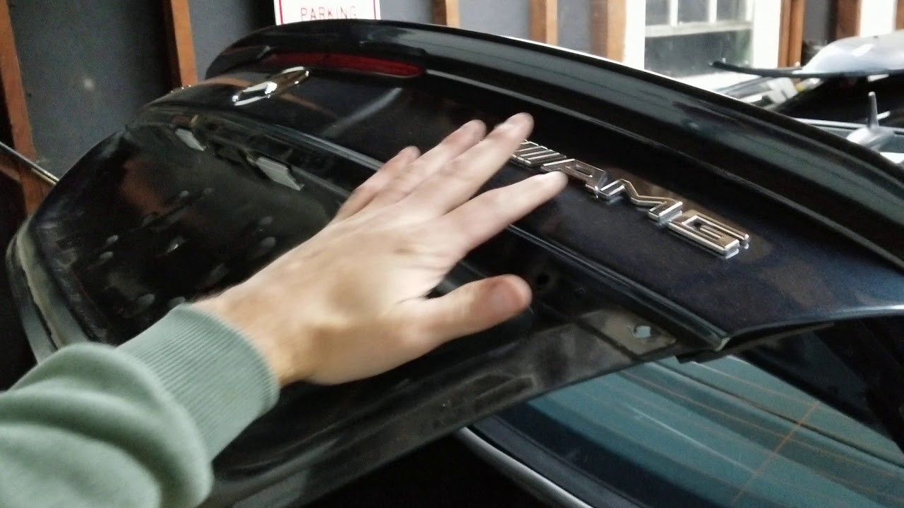 W211 e55 amg LED license plate bulb conversion
