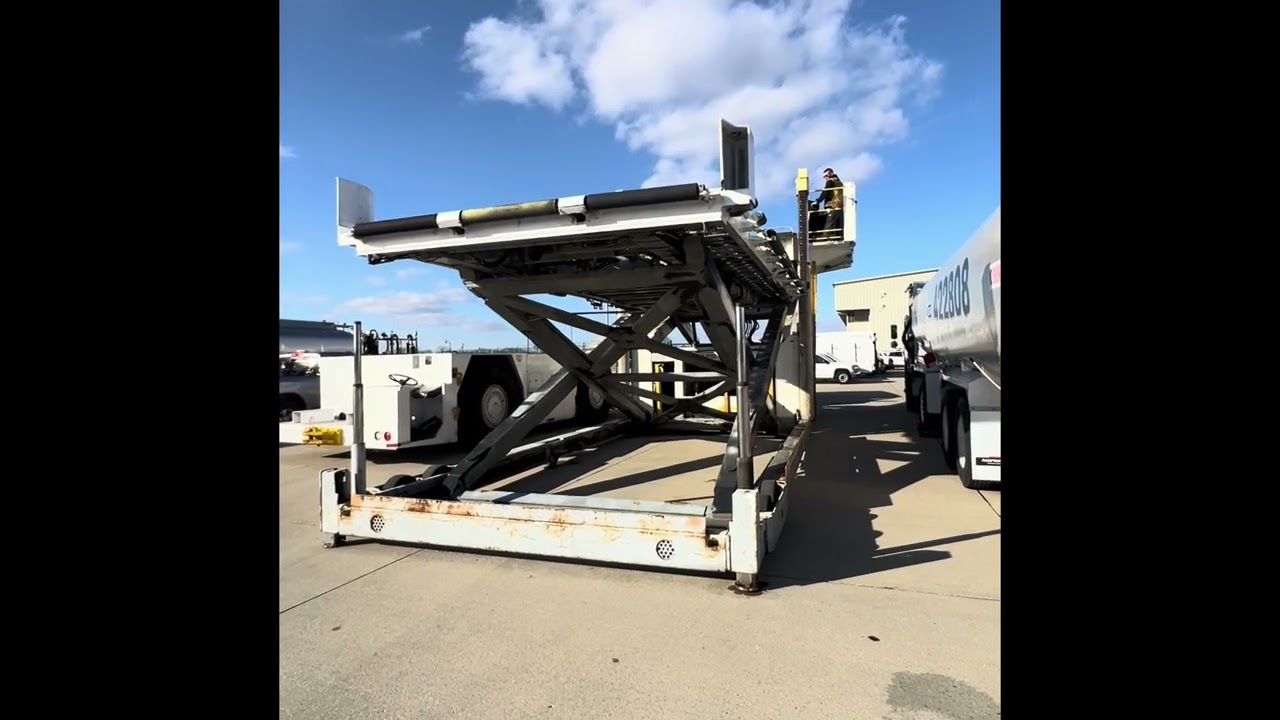 FMC MDL–60 main deck loader for sale– operational video. Feb 2024