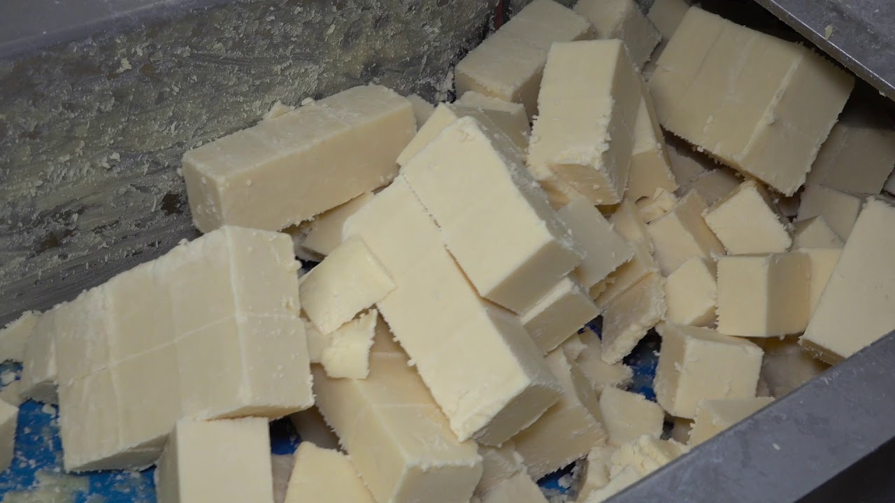 Matruring Cheese with Wyke Farms