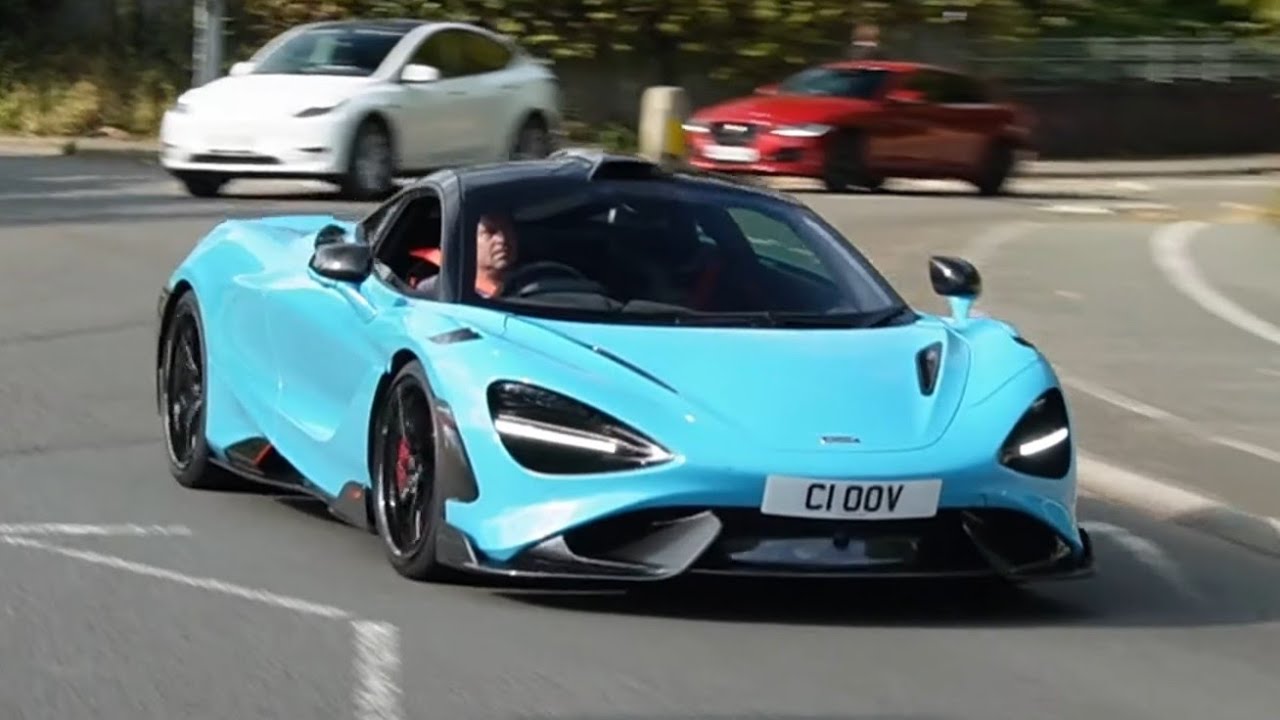 Supercars in Alderley edge (Mclaren 765lt, Porsche 992 gt3rs, Porsche 997 gt2rs, Mclaren 600lt)
