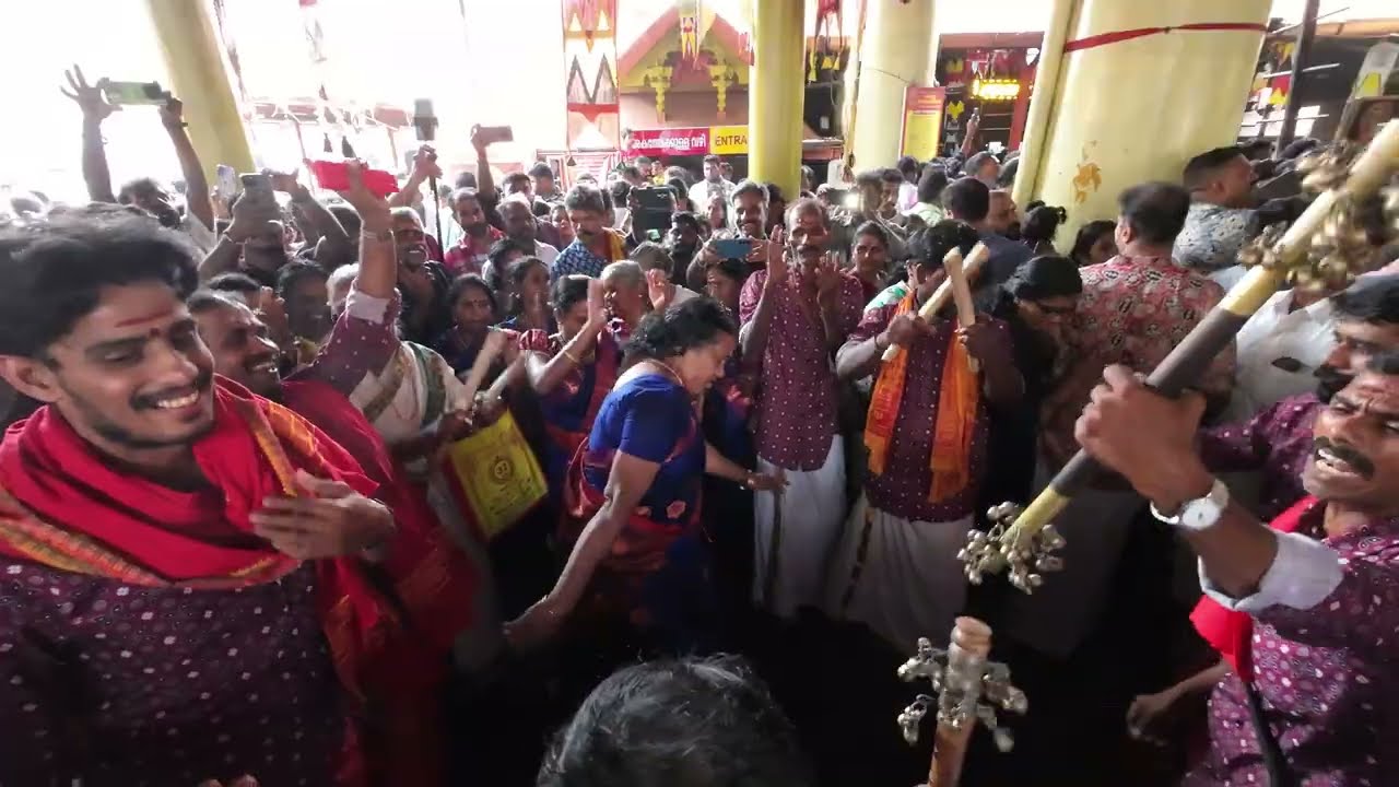 താനാരം തെന്നാരം | kodungallur bharani pattu  Kodungallur Bharani 2026