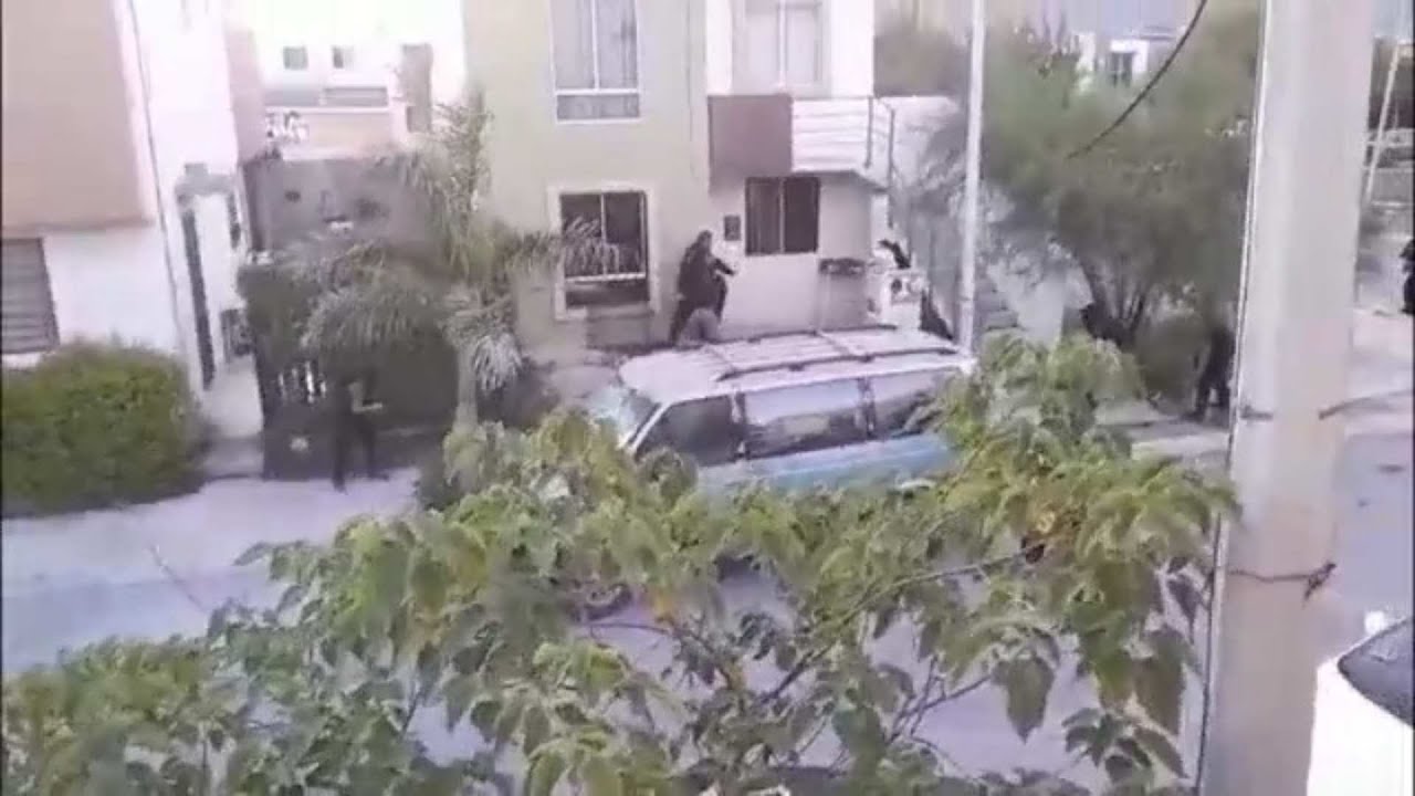 Policía Municipal Sobrevive a Más de 20 Disparos tras Ataque Armado en García, Nuevo León
