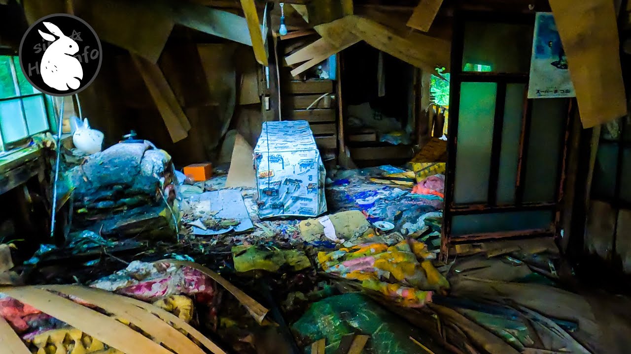 昭和の生活がそのまま残る 北海道の山中の木々に隠れた廃屋 炭鉱住宅 【廃墟探索】