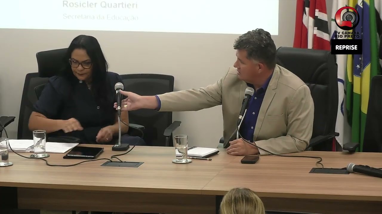 Secretária da Educação de Rio Preto participa de reunião na Câmara
