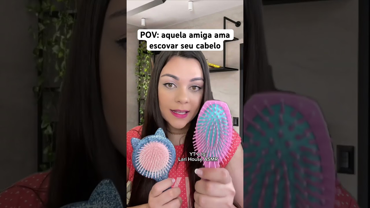 POV: aquela amiga ama escovar seu cabelo #humor #shorts