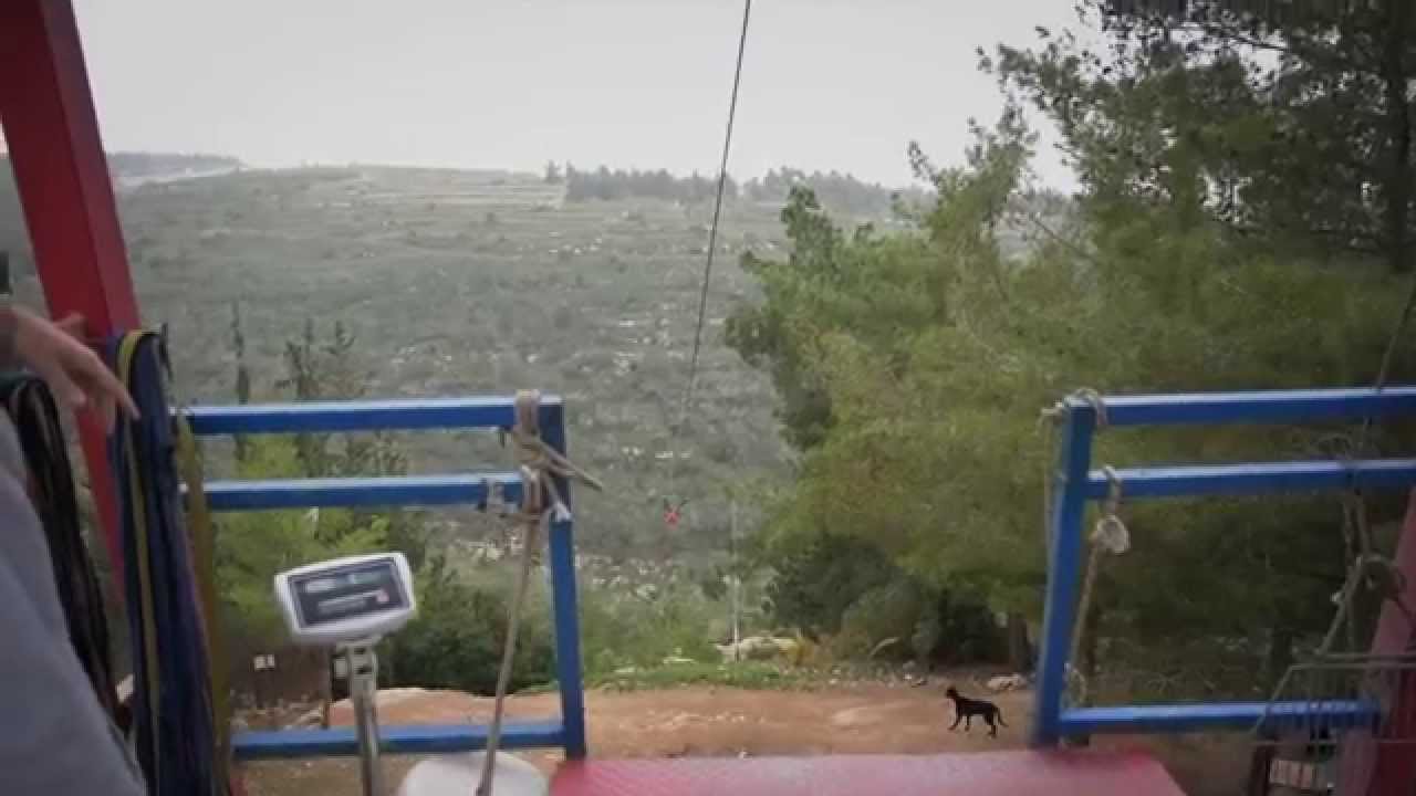 פסיפס אנושי בגוש עציון