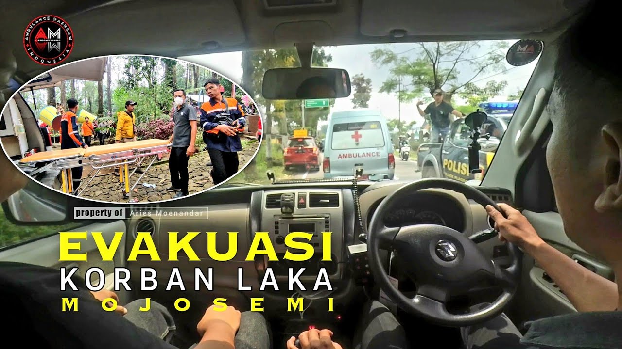 Evakuasi korban laka bus di mojosemi magetan