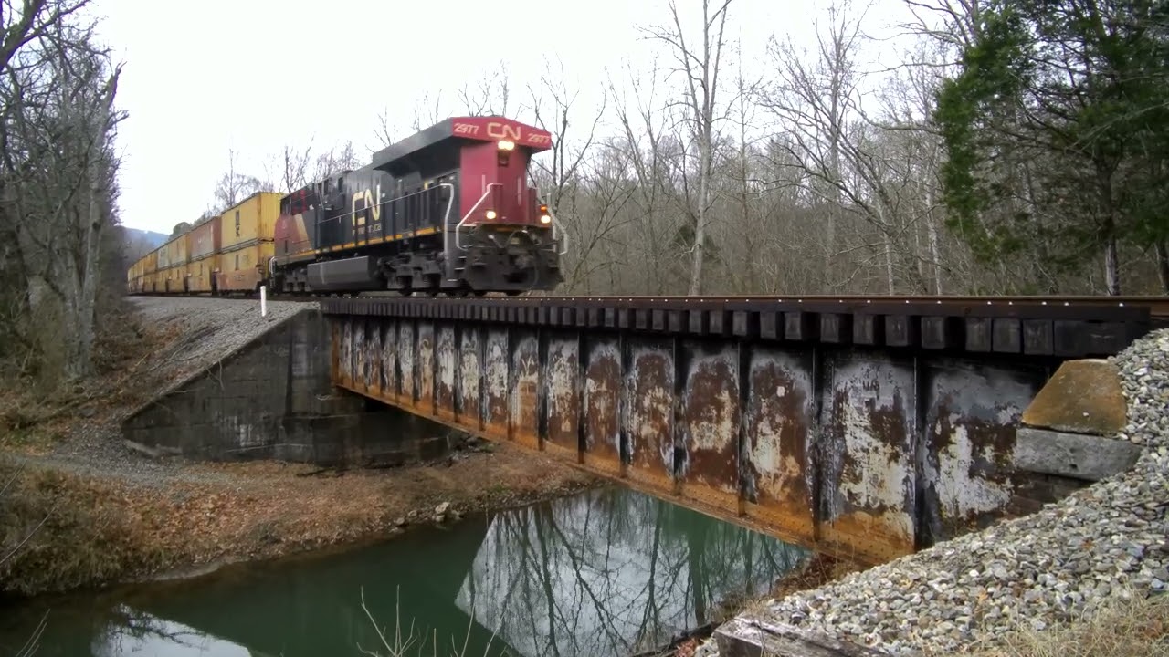 Ns 12t cloverdale - 1-24-2026 - CN leader running LHF