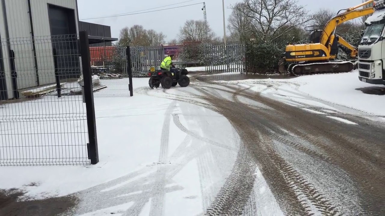 Quadzilla 500 es , 4x4 Quad Bike , Drift Snow , Fun