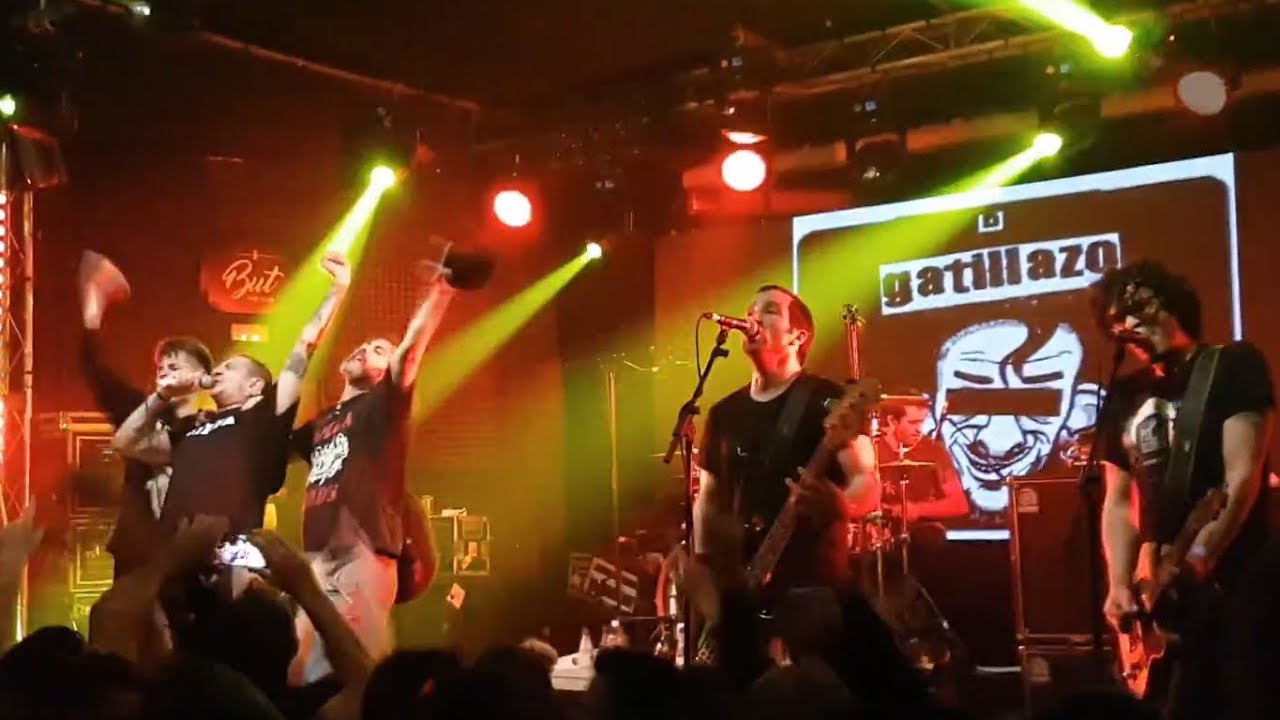 GATILLAZO - Mucha Muerte Directo punk Madrid 4-1-2019