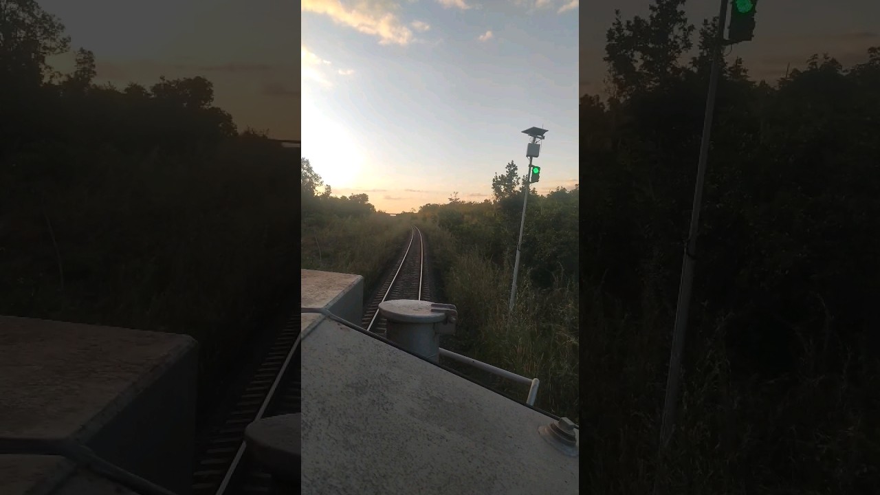 Sem&aacute;foro repetidor verde #trem #asmr