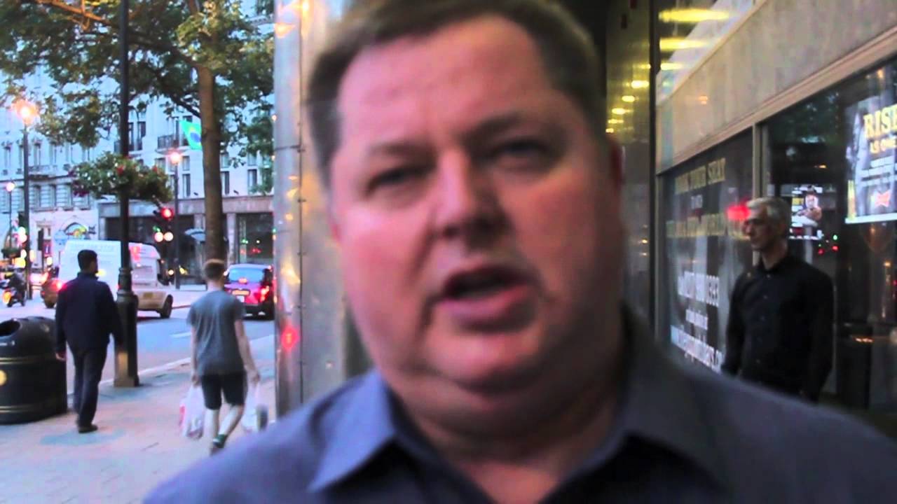BoxTalk : Mick Hennessy expects Tyson Fury to stop Derek Chisora late
