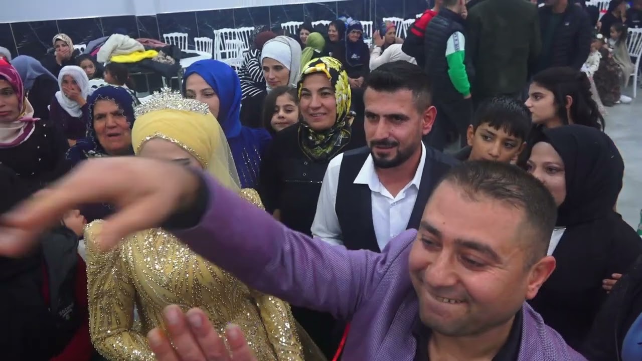 KAMERAMAN SELAMİ VE GRUP YAREN FARKIYLA SUVARLI VAKKAS DEMİRİN NİŞANI 2