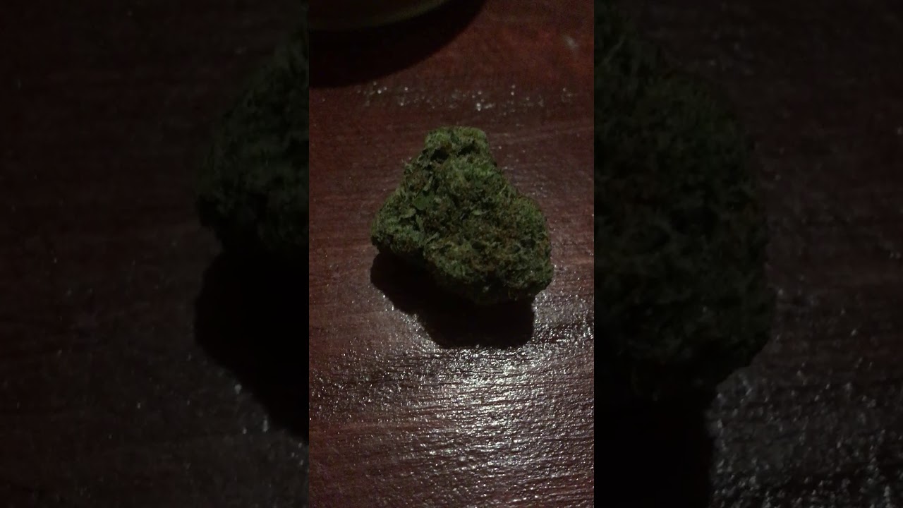 Strain review-Lindsay og.#01