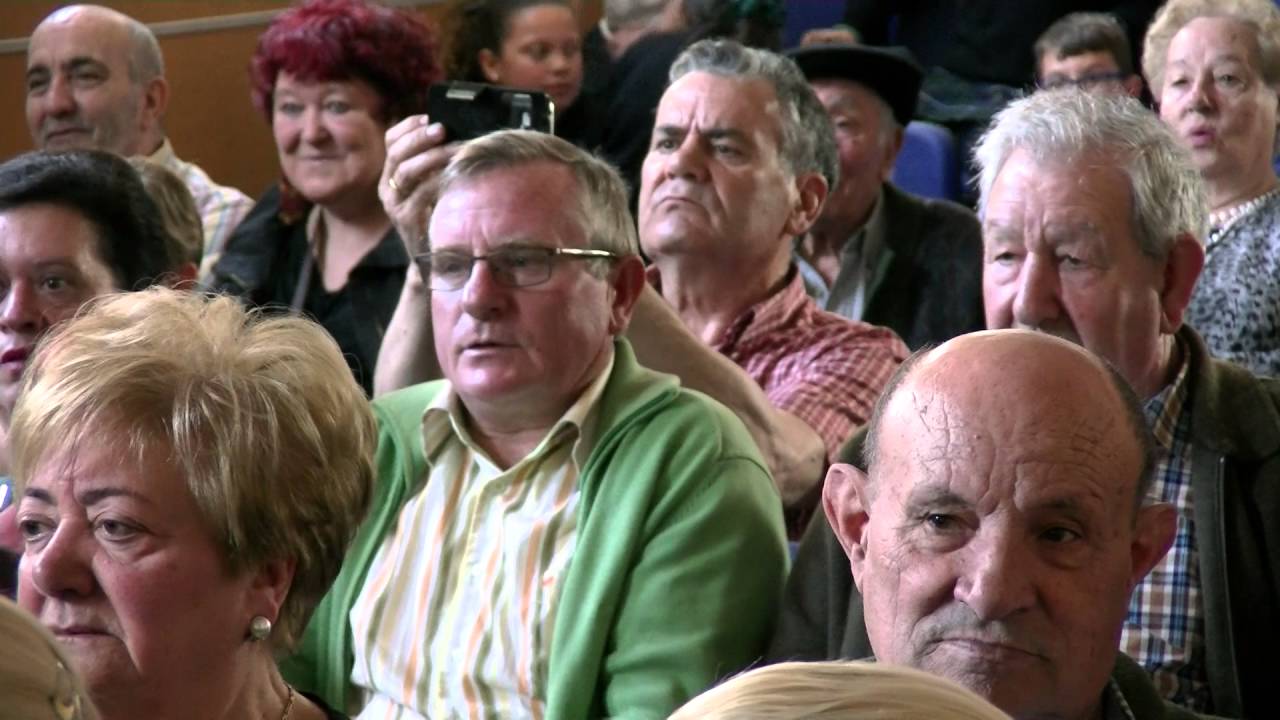 Nuevo homenaje a los abuelos en el colegio Franciscanas de Montpellier de Trapagaran