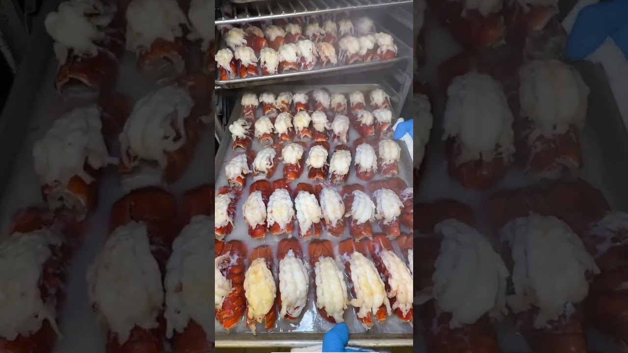 THE MOST FAMOUS LOBSTER BUFFET IN LAS VEGAS!!!
