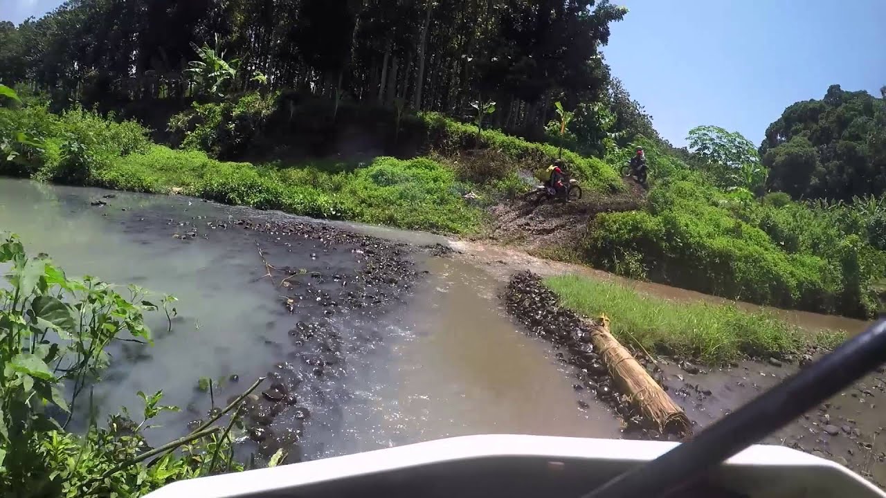 Bali Enduro Event - Pekutatan Trail Bike Adventures