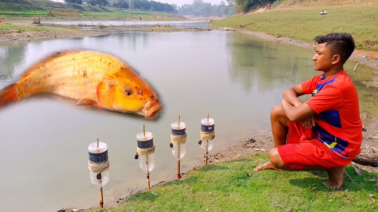 Best Fishing Video 2024 | Traditional Boy Catching Big fish With Plastic Bottle Fish Hook By River