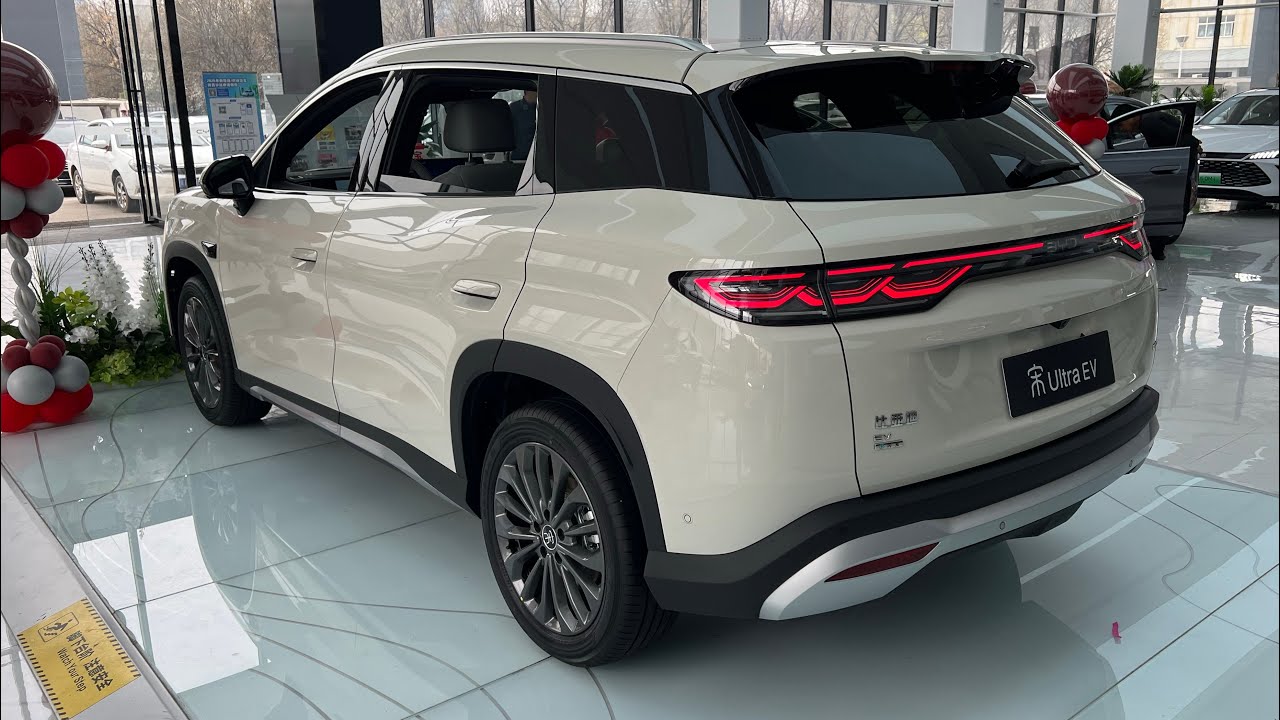 Обзор нового электромобиля BYD SONG Ultra EV 2026 года с запасом хода 710 км, стартовая цена 22 5...