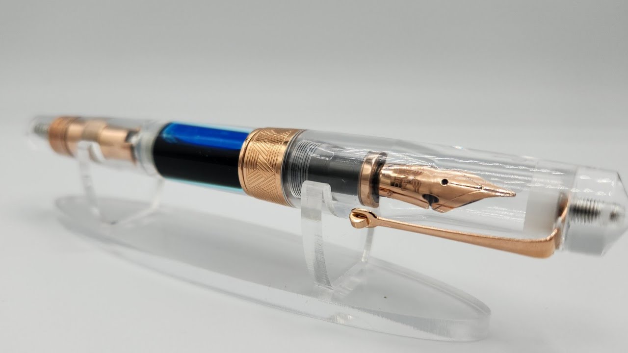 Unboxing and Overview of  Leonardo Momento Zero Grande-Nuda Collection Fountain Pen