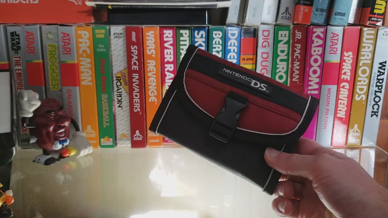 Nintendo DS Lite Switch N Carry PlayThru Case, BDA (Bensussen, Deutsch, & Associates)