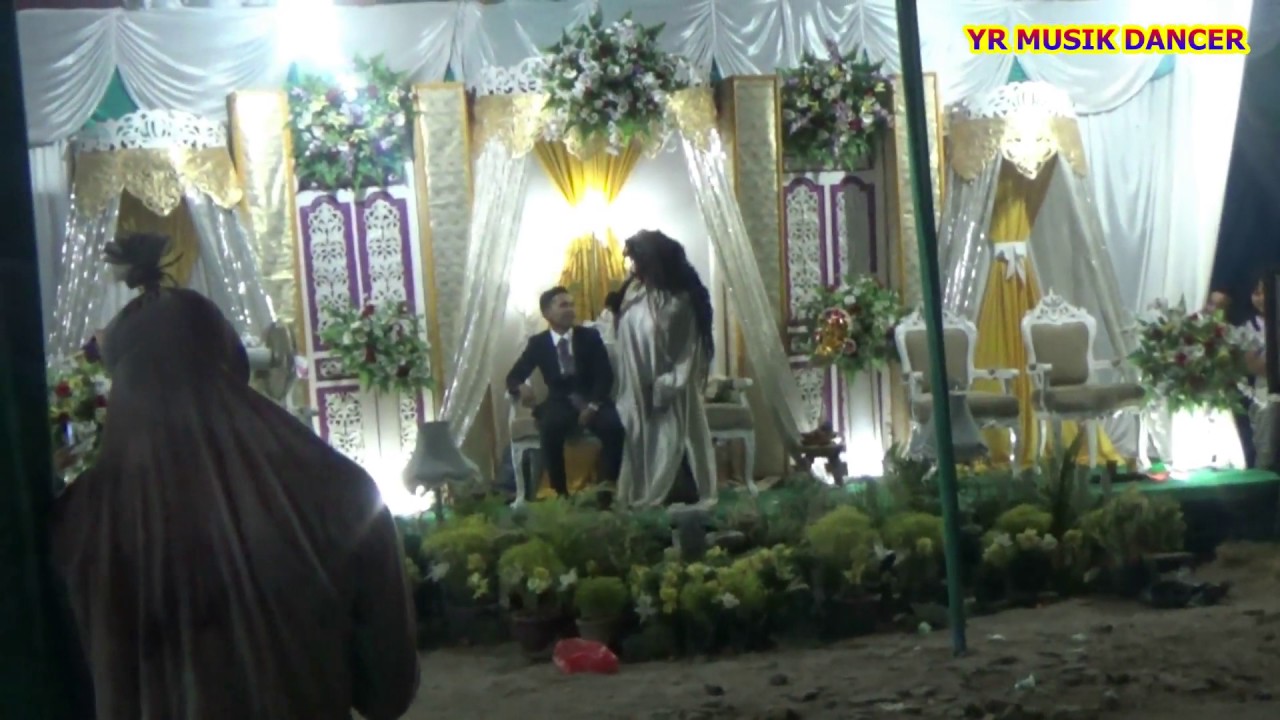 YR MUSIK DANCER   Drama Mak Lampir vs Sundel Bolong