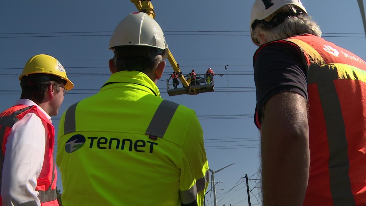 Herstel na stroomstoring gaat 'weken of maanden' duren