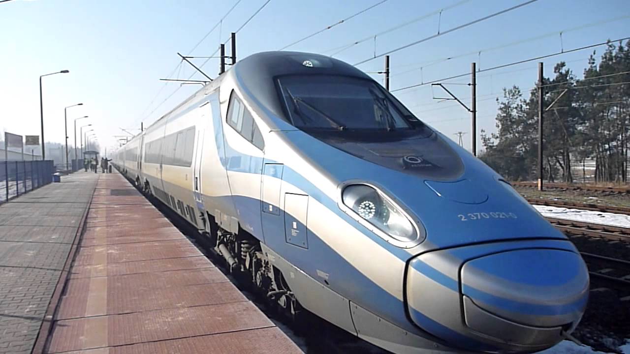 Stacja  PKP Włoszczowa Północ CMK [ EIP,EIC,TLK ]