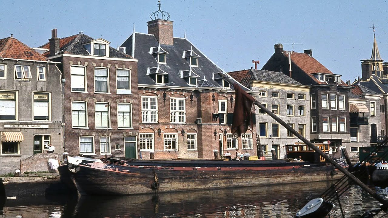 Cast away met beelden van de burgermeester Karssen en Maassluis