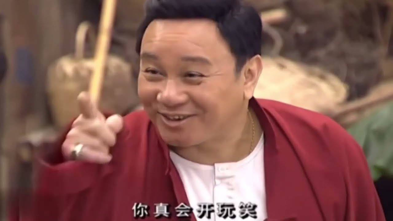 包租公设局骗街坊买咸鱼,谁知道后来街坊咸鱼翻身!【七十二家房客 经典片段】 #粤语
