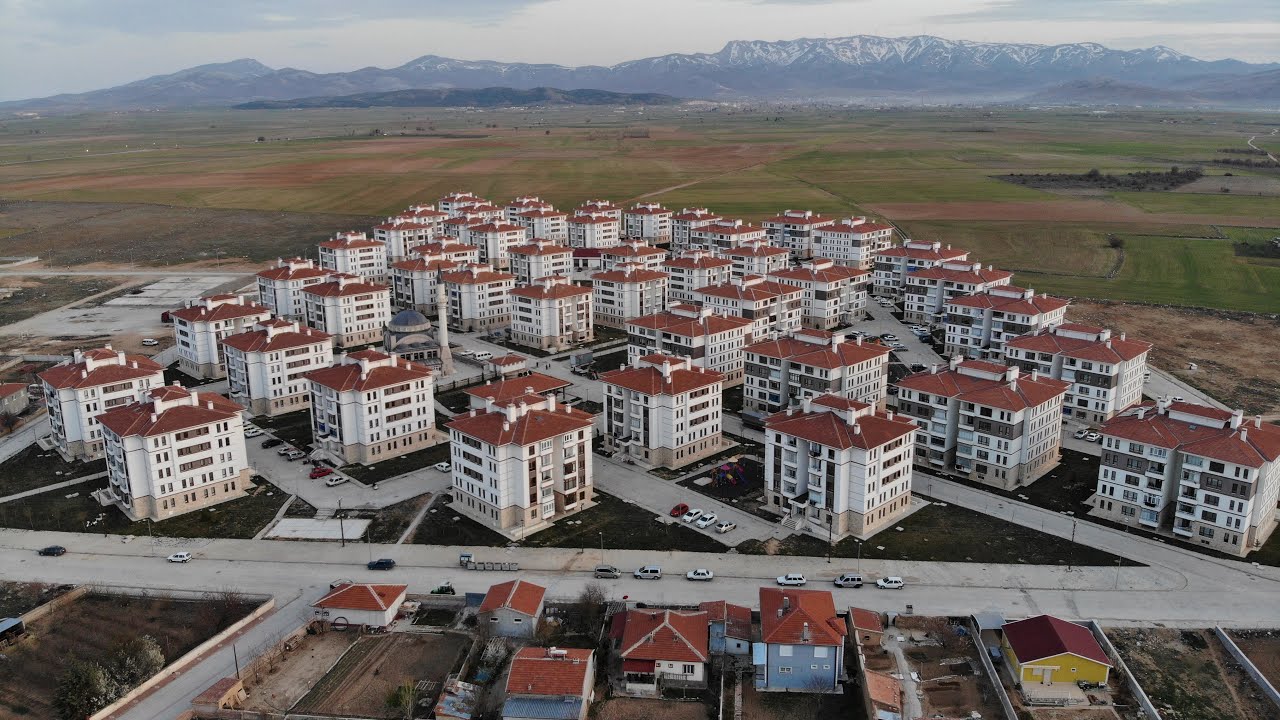 Konya - Saray&ouml;n&uuml; G&ouml;r&uuml;n&uuml;m 1/3