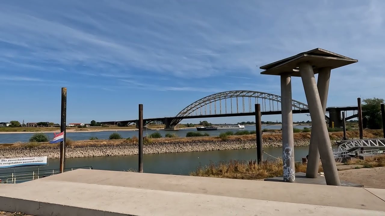 biking in Nijmegen 2022