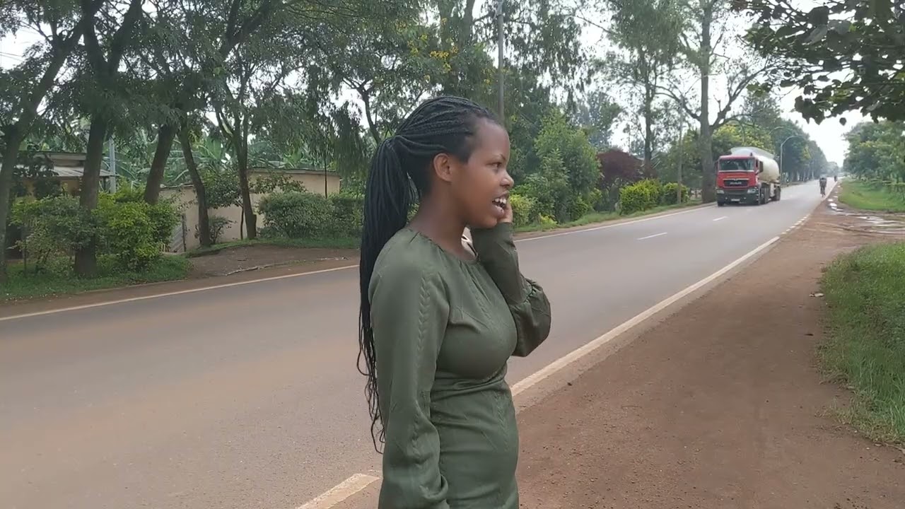 Inzira y'urukundo ep2: mama Emme akomeje guhisha umwana ise , Patrick arangariye  umukobwa mwiza