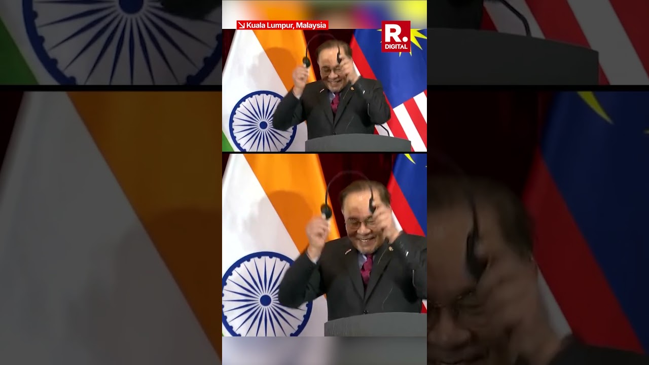 PM Modi Greets Malaysian PM with Warm Hug After Malay Speech