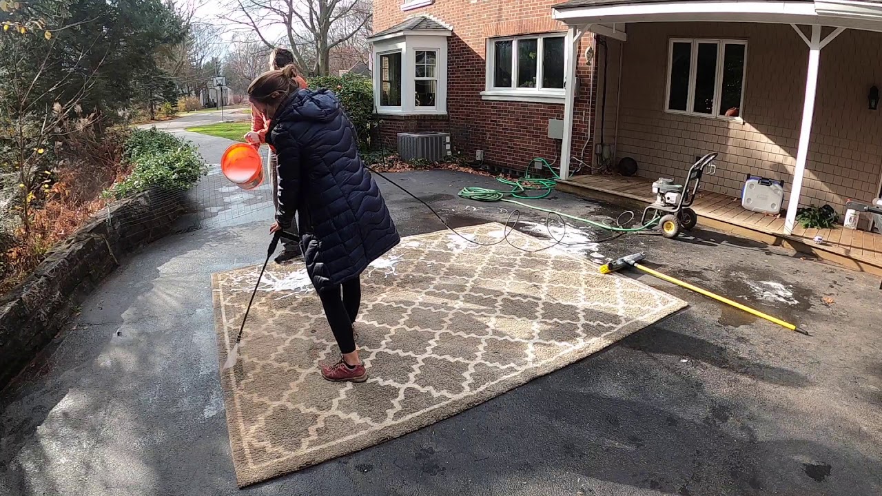 CLEANING A CARPET WITH A POWER WASHER???? YUP!!!