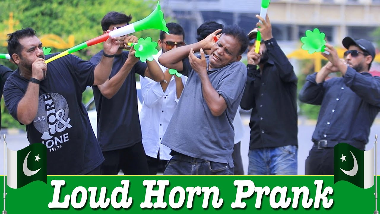 Loud Horn Best Prank | @Velle Loog Khan Ali