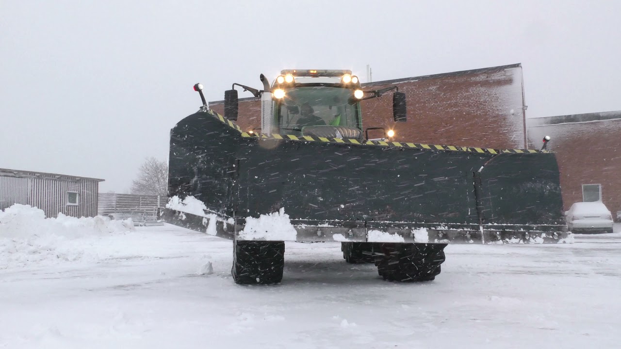 4K/Volvo L70H används vid snöröjning 2 dec 2021