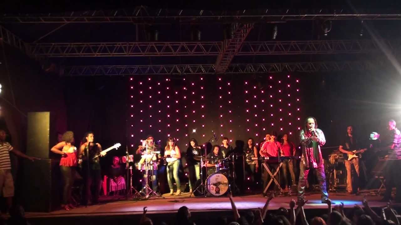 SLY FOXX LIVE IN SAO LUIS