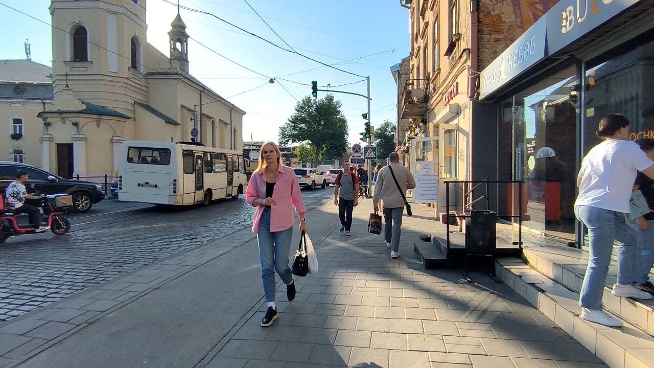 Львів 2024: вулиця Шевченка після ремонту, від Городоцької до Янівського кладовища Lviv walking tour